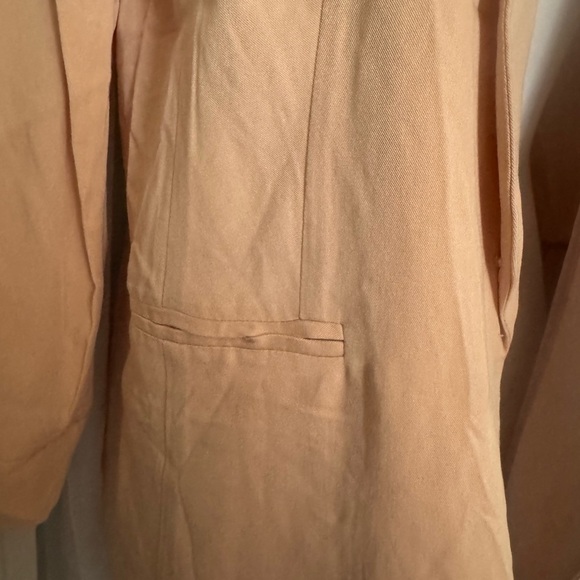 Peach Open Front Blazer with Shawl Lapels and Long Sleeves - Picture 2 of 7